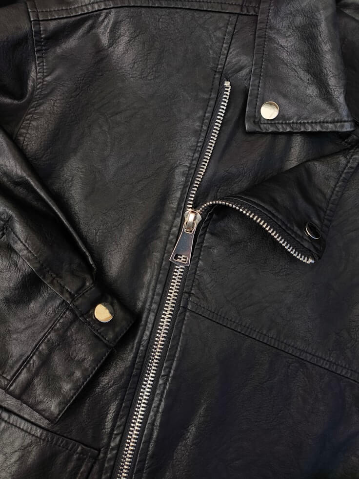 How to remove mold from leather jacket